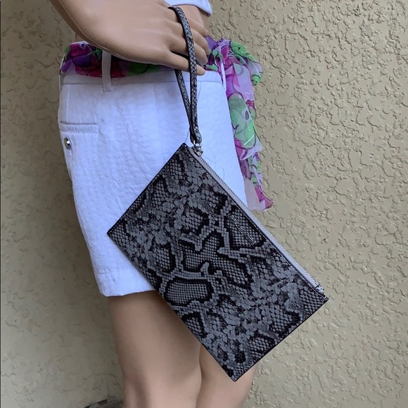 MICHAEL KORS JET SET TRAVEL XL ZIP CLUTCH WRISTLET - Picture 7 of 16